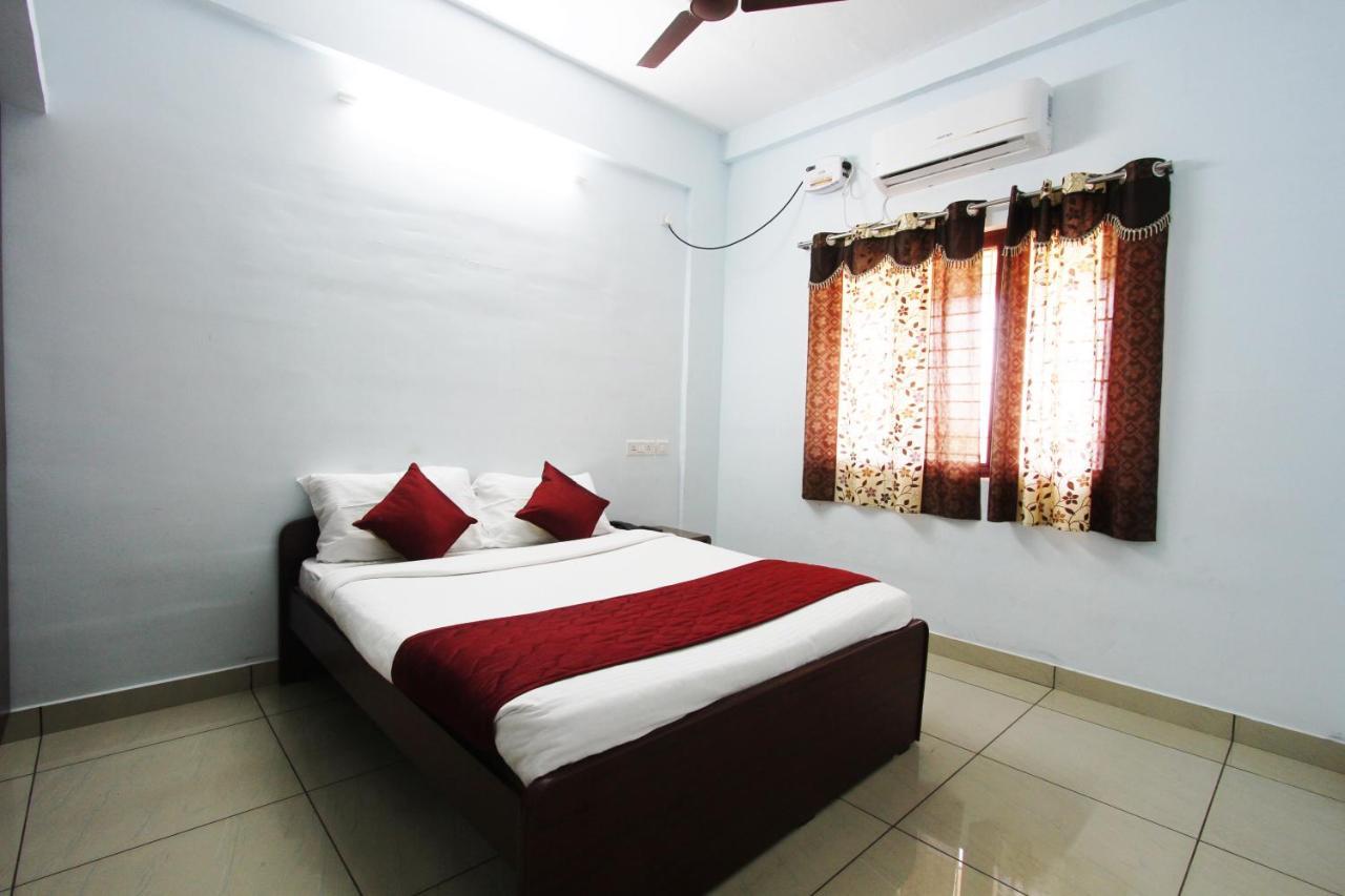 Lakshana Service Apartment - Big Temple Thanjavur Εξωτερικό φωτογραφία