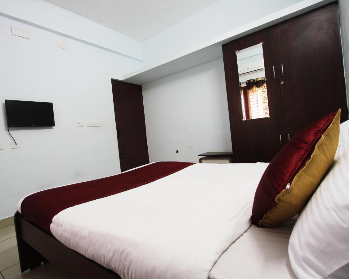 Lakshana Service Apartment - Big Temple Thanjavur Εξωτερικό φωτογραφία