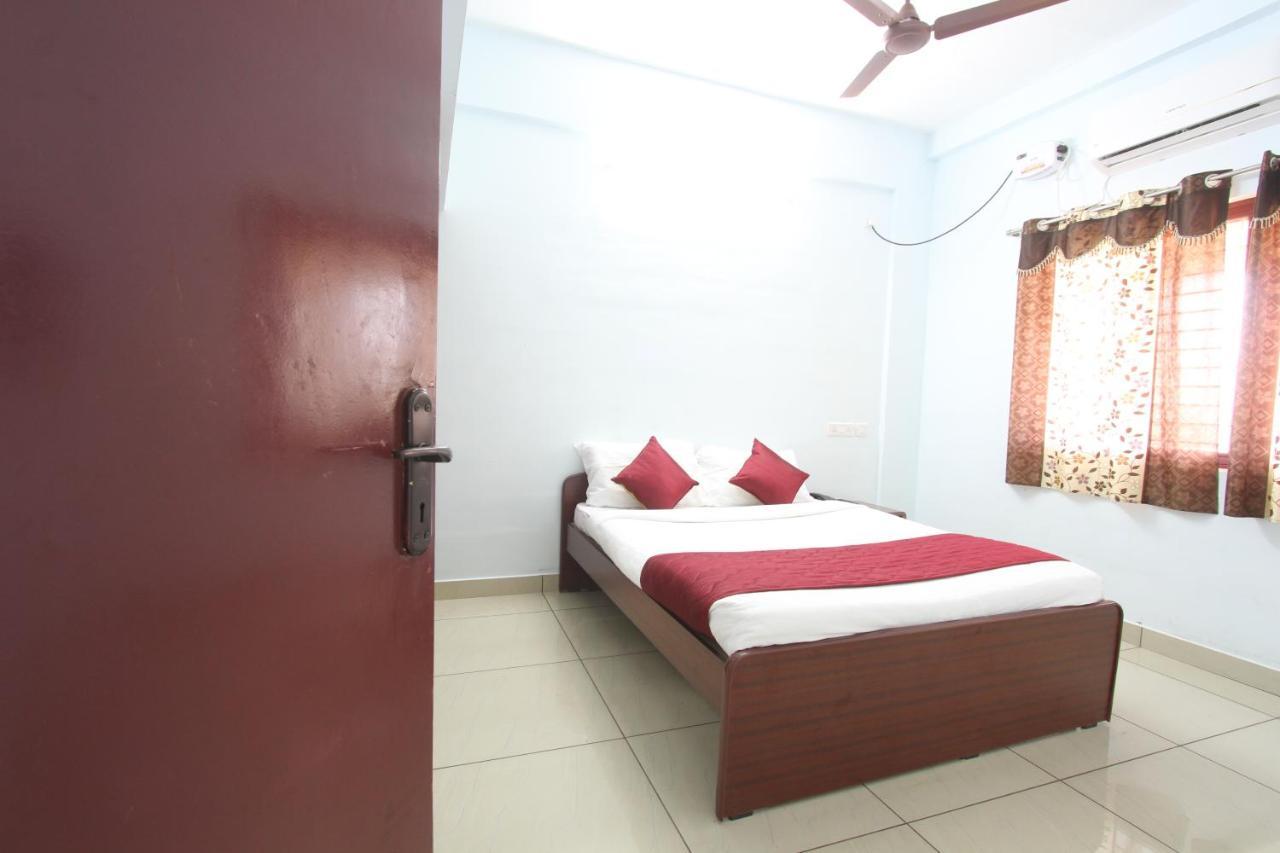 Lakshana Service Apartment - Big Temple Thanjavur Εξωτερικό φωτογραφία